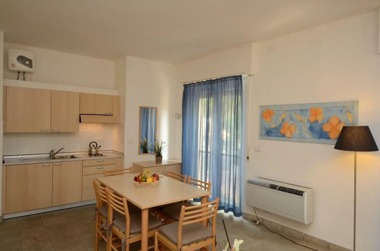 Residence Il Gabbiano Varigotti 0*,